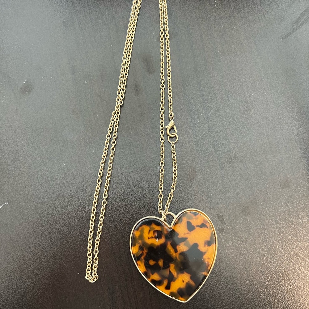 Gold and tort heart  necklace
